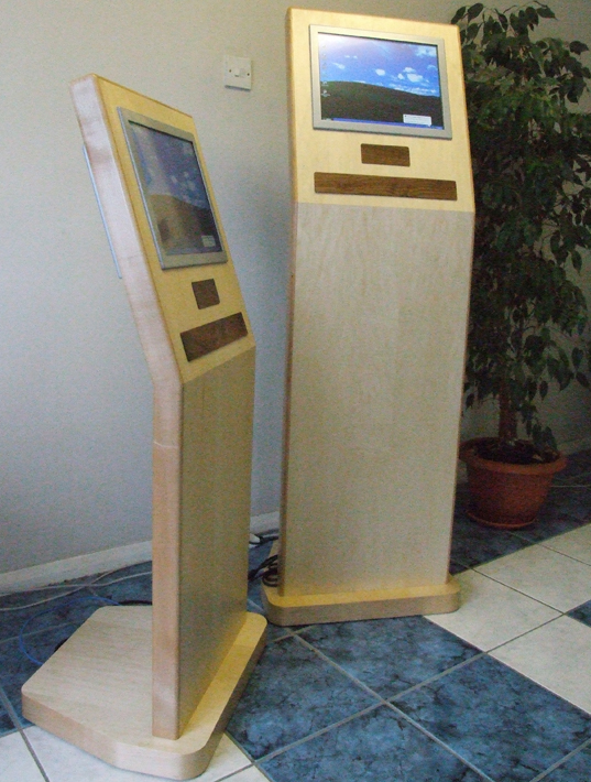 The Wooden Kiosk unit is designed for in environments where aesthetic appearance is paramount. With the wide range of wooden finishes, this traditionally designed unit would sit perfectly in the lobby of a five-star hotel.